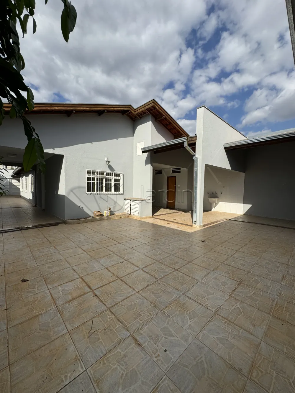 Comprar Casa / T&eacute;rrea em Franca R$ 630.000,00 - Foto 1