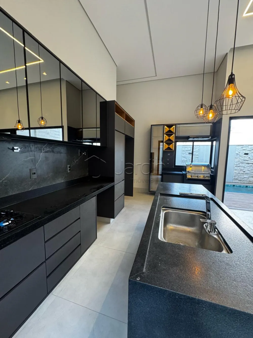 Comprar Casa / T&eacute;rrea em Franca R$ 2.100.000,00 - Foto 3