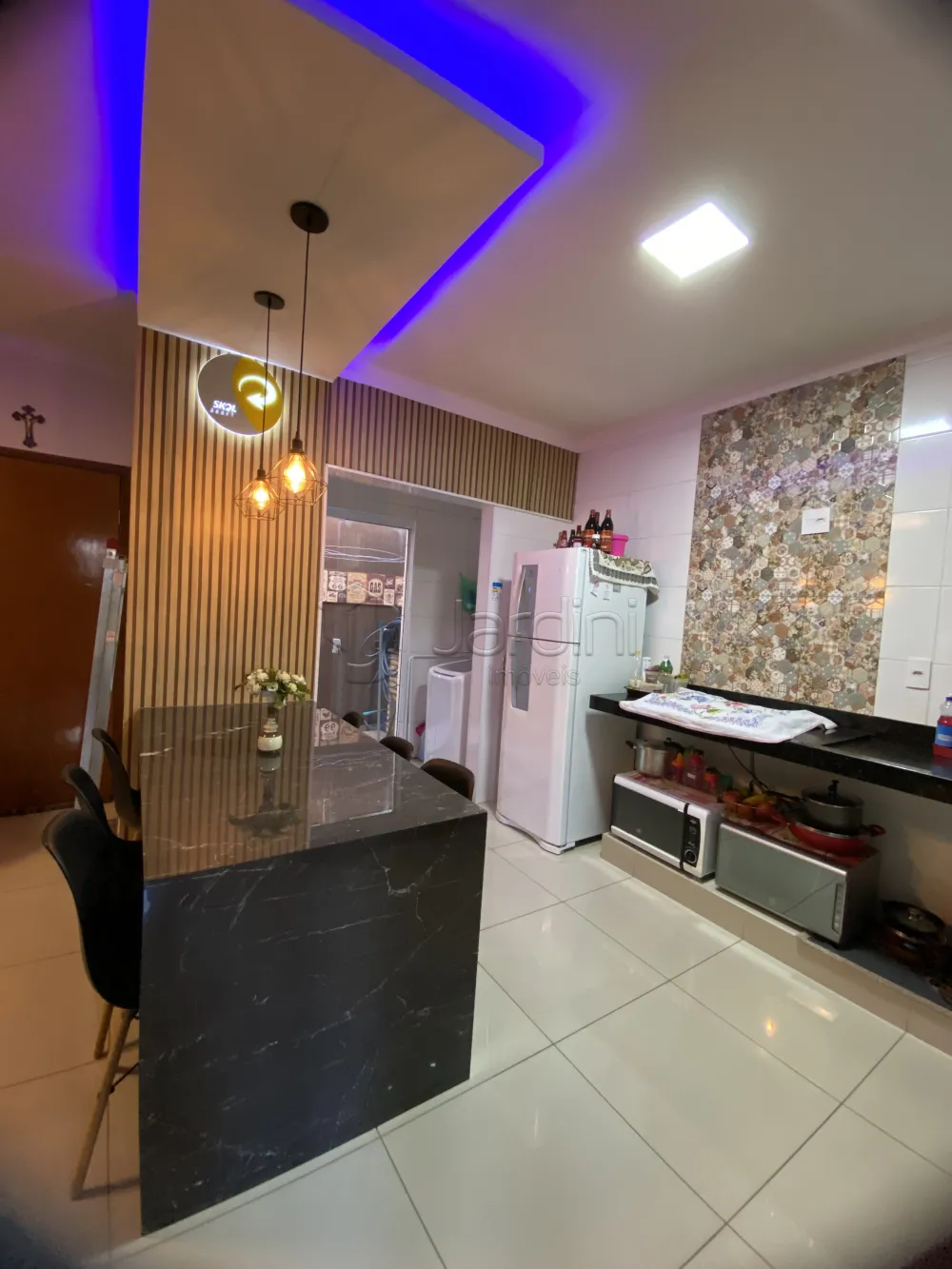Comprar Apartamento / Padr&atilde;o em Franca R$ 280.000,00 - Foto 3