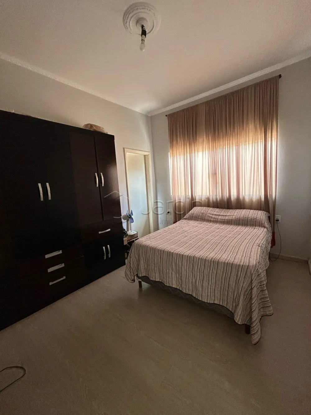Comprar Casa / Padr&atilde;o em Franca R$ 490.000,00 - Foto 5