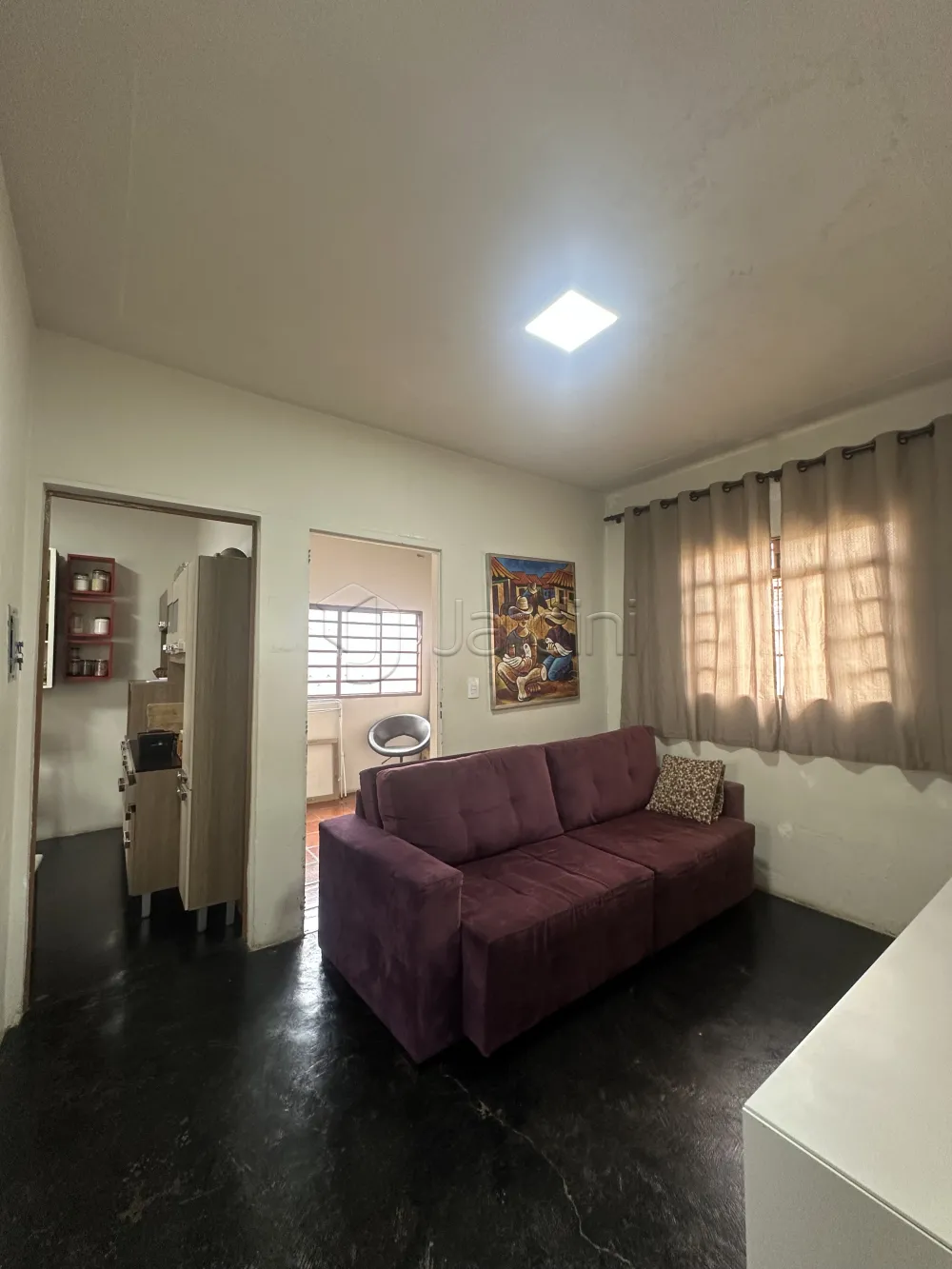 Comprar Casa / Padr&atilde;o em Franca R$ 300.000,00 - Foto 2