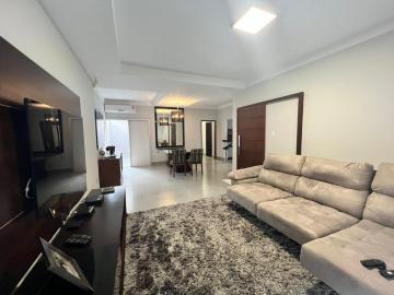 Alugar Casa / Padrão em Franca. apenas R$ 890.000,00