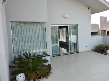 Alugar Casa / Térreo(a) em Franca. apenas R$ 1.550.000,00